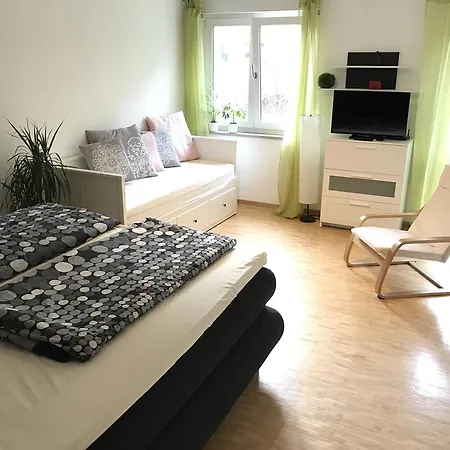 Lägenhet Citywohnungen Halle Am Markt *